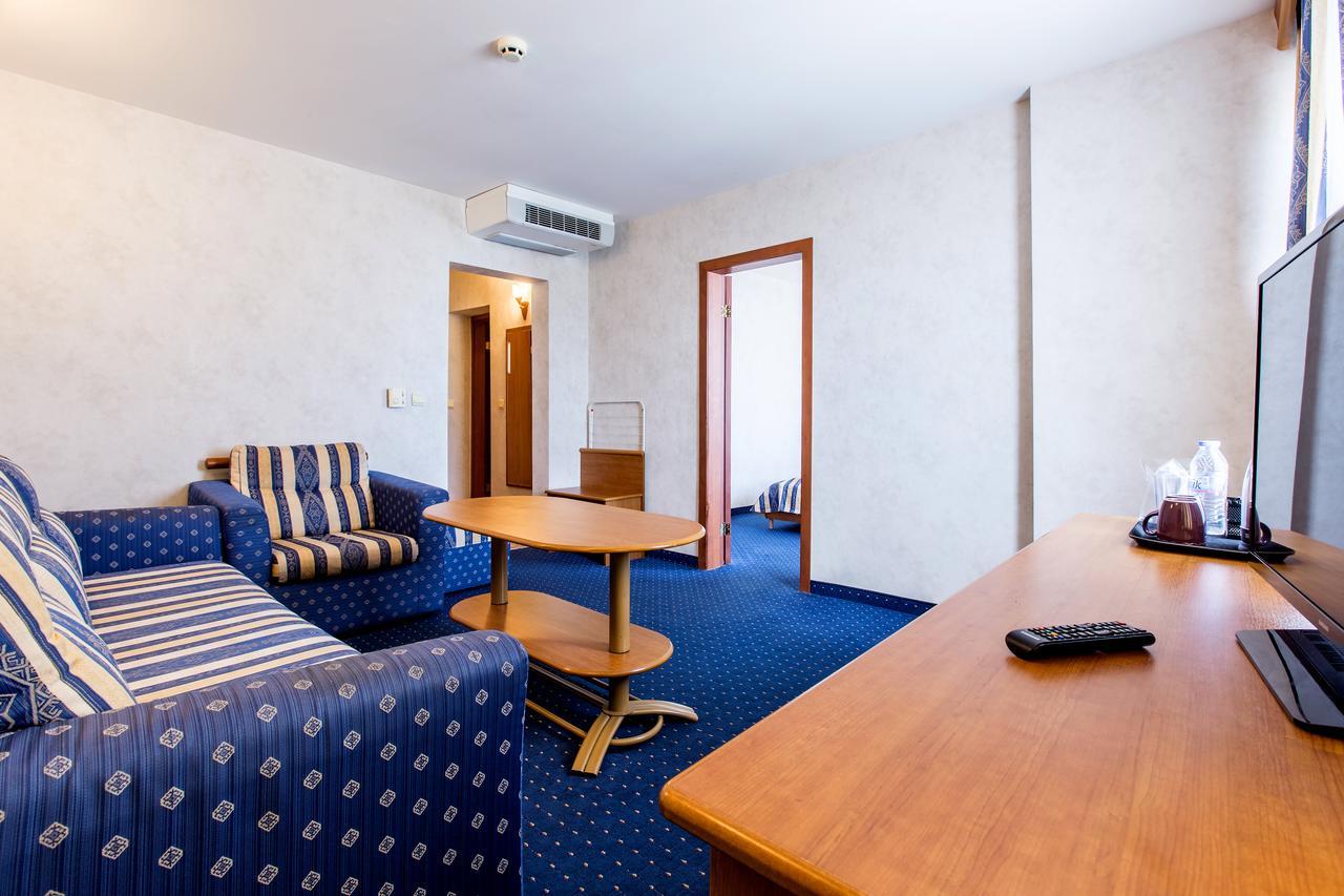 Kuban Resort & Aquapark Sunny Beach Ngoại thất bức ảnh